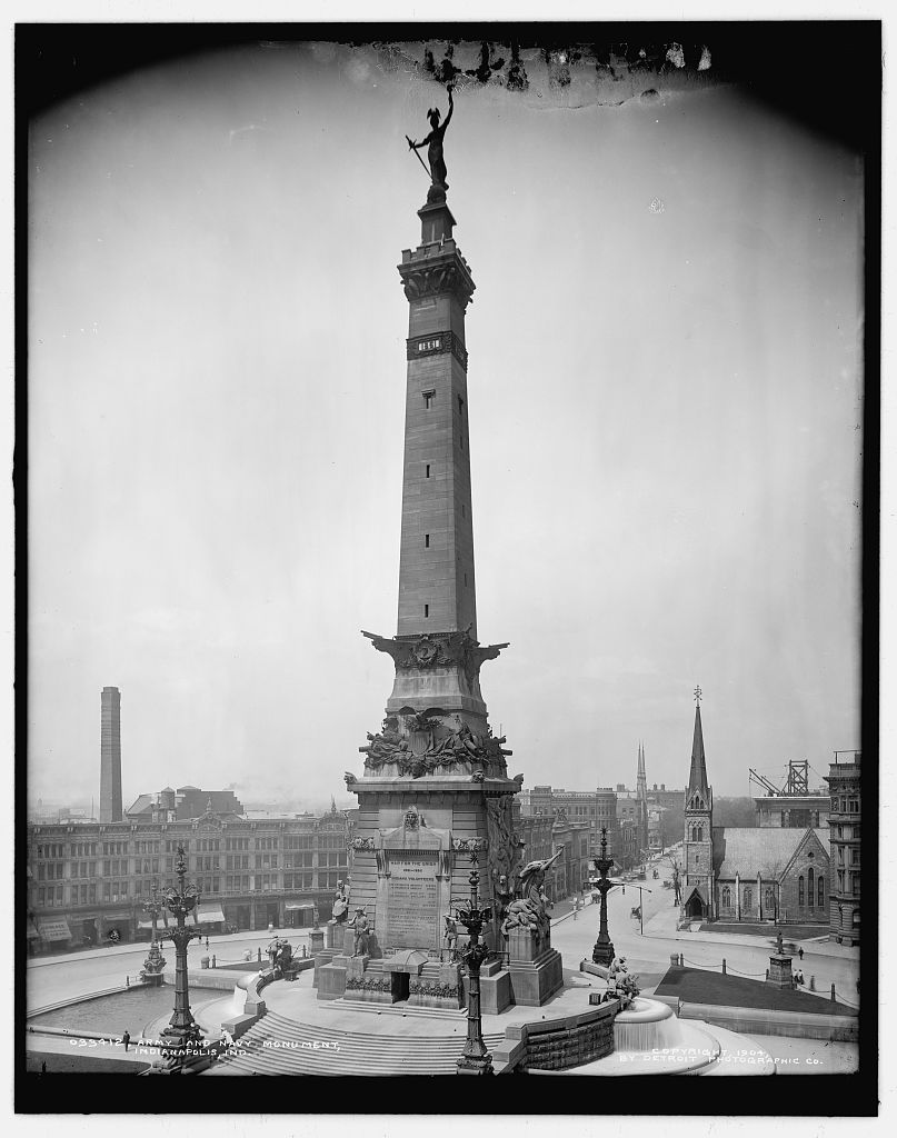 Soldiers' and Sailors' Monument Circle Indianapolis Indiana Military Postcard 